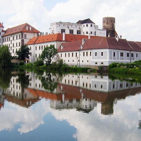 Only Apartments Jindřichŭv Hradec Exterior photo
